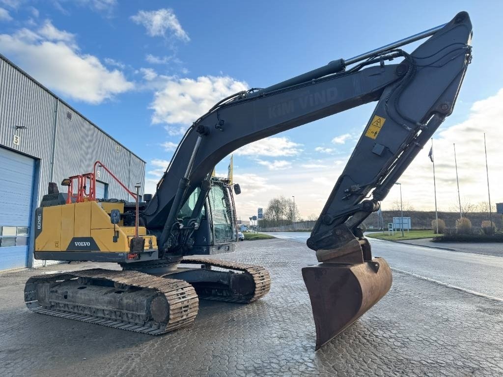 Bagger des Typs Volvo EC 250 EL, Gebrauchtmaschine in Vojens (Bild 4)