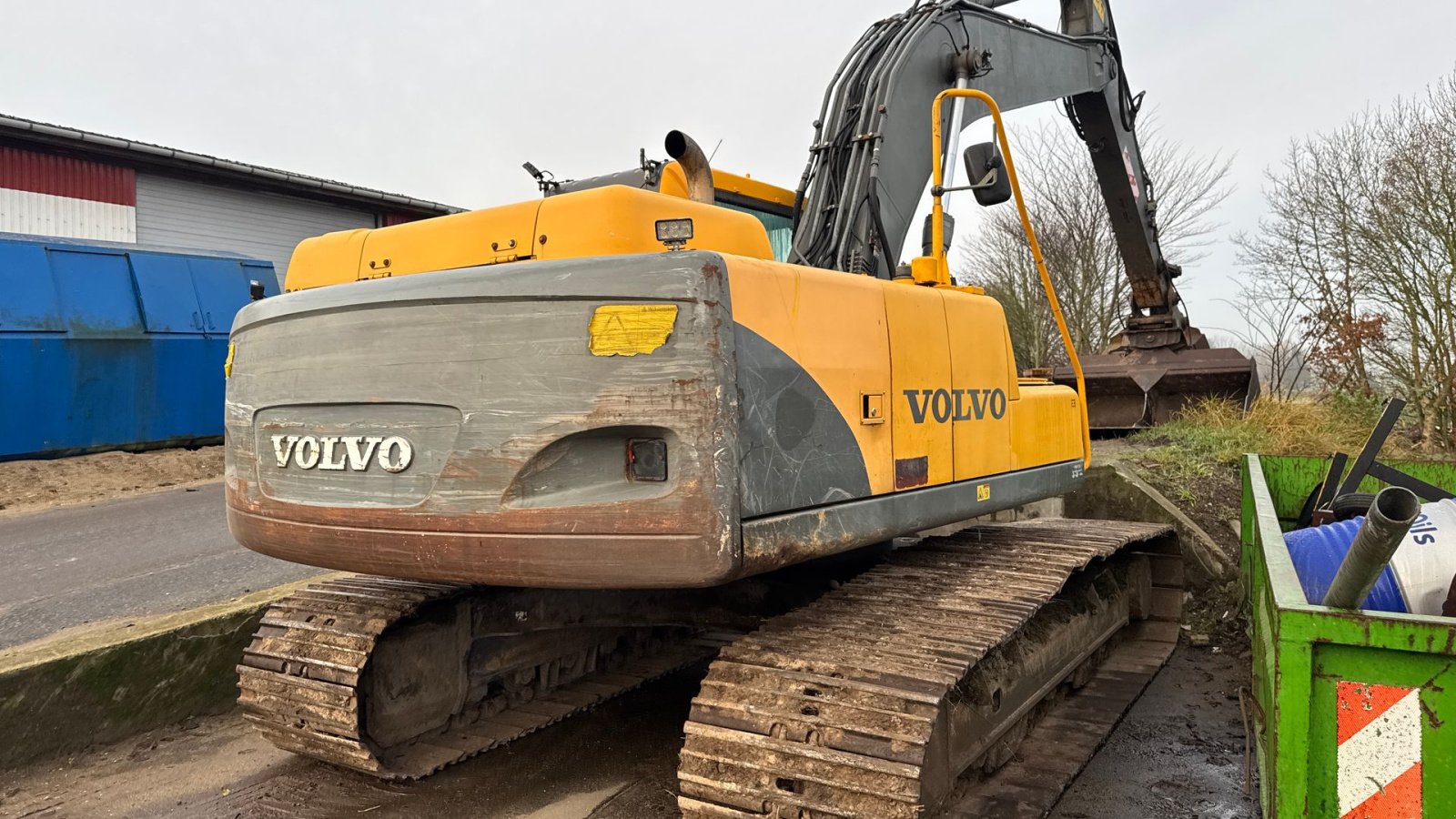 Bagger типа Volvo EC210 BLC KUN 4300 TIMER! MED GRAVESKOVL OG KIPBAR PLANERSKOVL!, Gebrauchtmaschine в Nørager (Фотография 2)