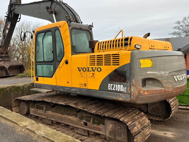Bagger του τύπου Volvo EC210 BLC KUN 4300 TIMER! MED GRAVESKOVL OG KIPBAR PLANERSKOVL!, Gebrauchtmaschine σε Nørager (Φωτογραφία 1)
