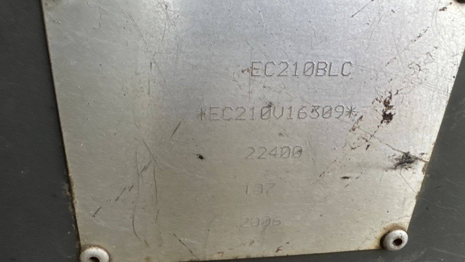 Bagger типа Volvo EC210 BLC KUN 4300 TIMER! MED GRAVESKOVL OG KIPBAR PLANERSKOVL!, Gebrauchtmaschine в Nørager (Фотография 5)