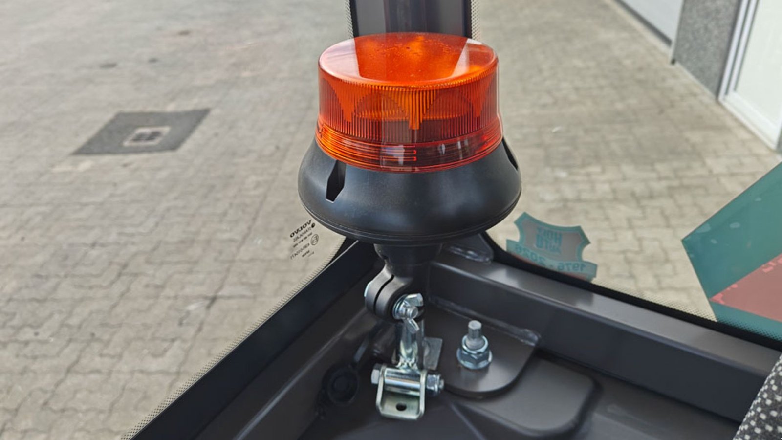 Bagger от тип Volvo EC27D, Gebrauchtmaschine в Vrå (Снимка 15)