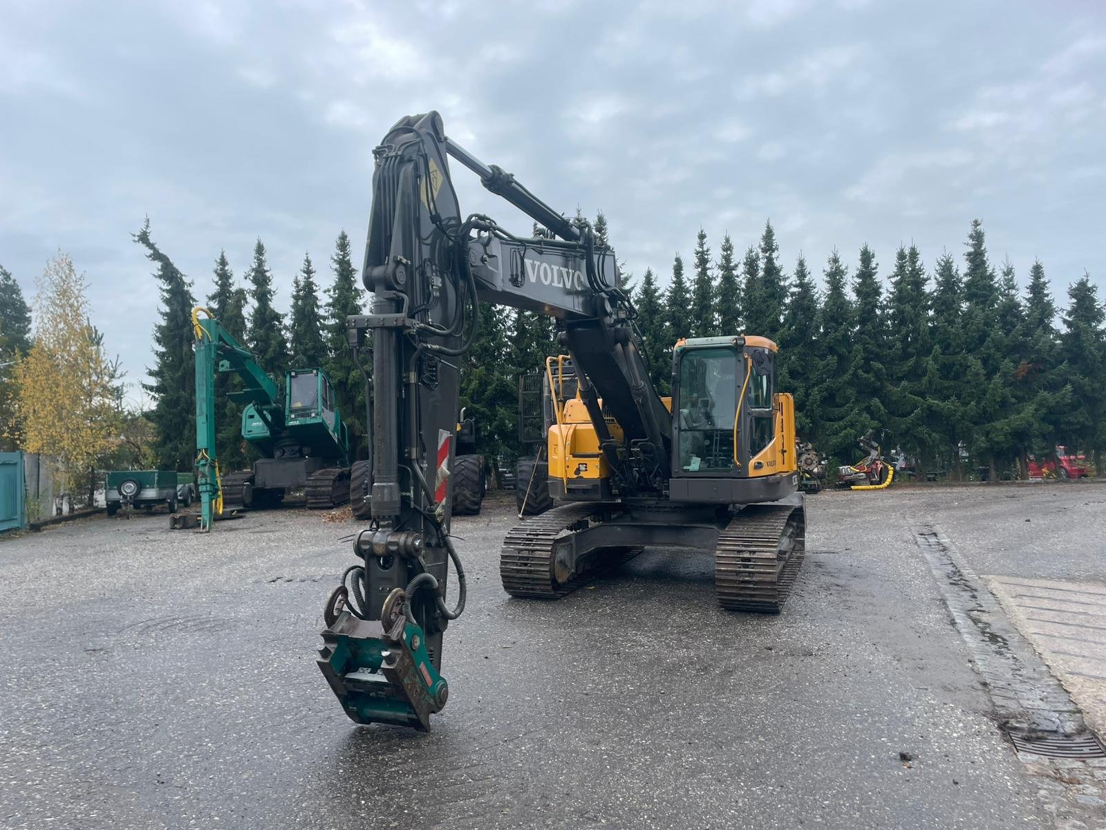 Bagger des Typs Volvo ECR235CL, Gebrauchtmaschine in Bogen (Bild 3)