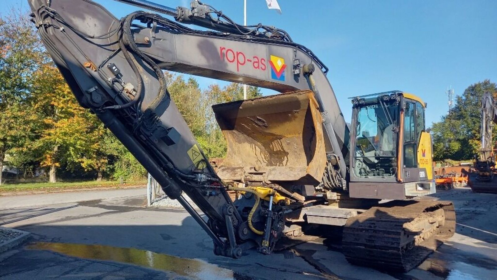 Bagger of the type Volvo ECR235EL, Gebrauchtmaschine in Rødovre (Picture 1)