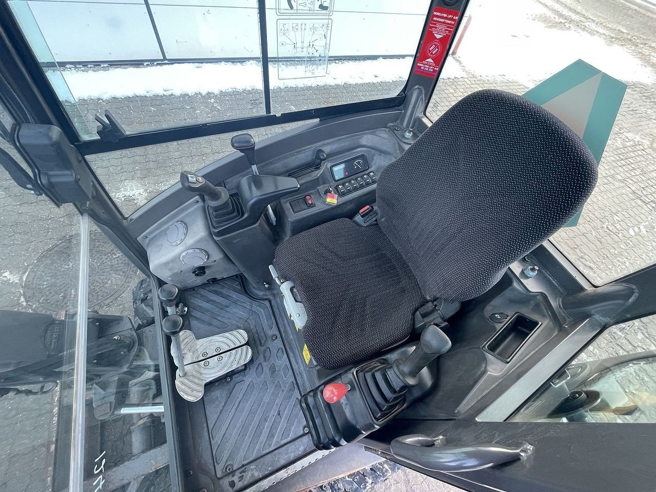 Bagger типа Volvo ECR25, Gebrauchtmaschine в Skive (Фотография 3)