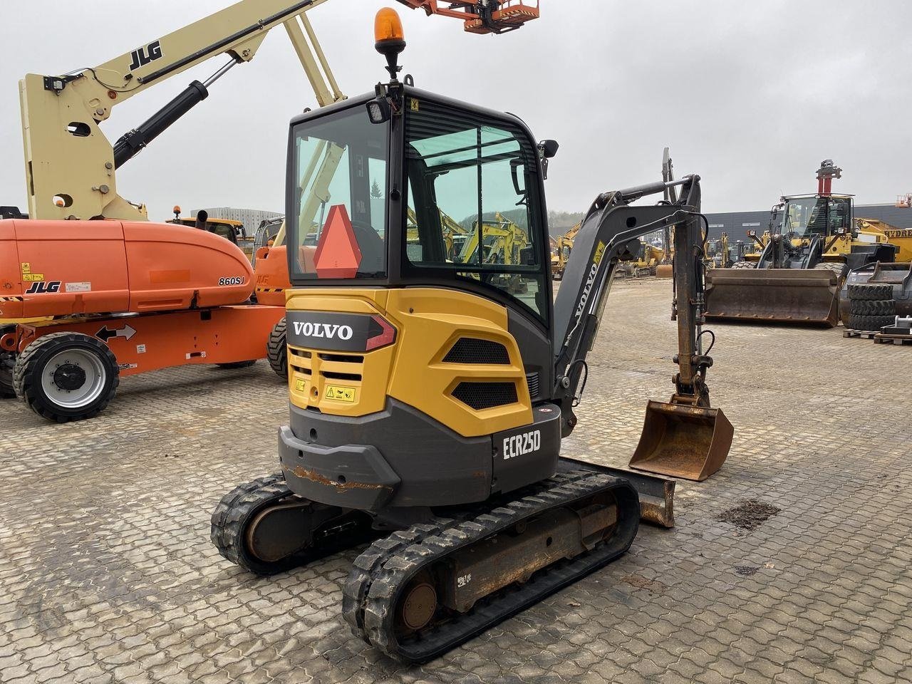 Bagger tip Volvo ECR25, Gebrauchtmaschine in Skive (Poză 4)