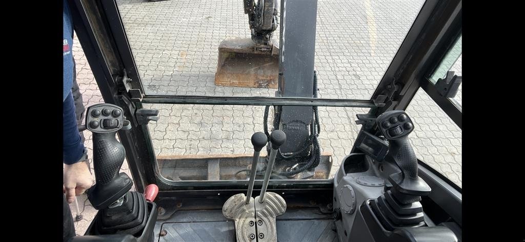 Bagger типа Volvo ECR25D Rotortilt og centralsmørring, Gebrauchtmaschine в Rønnede (Фотография 14)