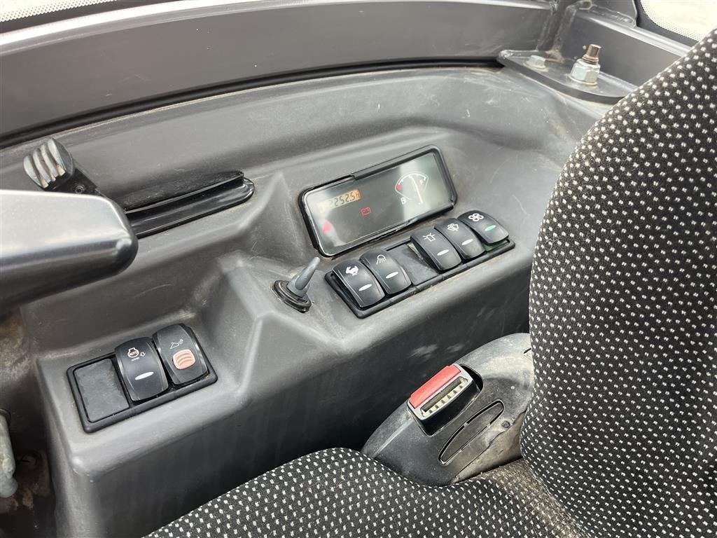 Bagger типа Volvo ECR25D Rotortilt og centralsmørring, Gebrauchtmaschine в Rønnede (Фотография 15)