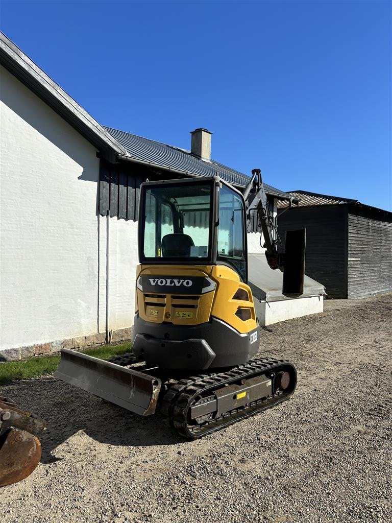Bagger des Typs Volvo ECR25D Uden bagende kraftfuld maskine, Gebrauchtmaschine in Horsens (Bild 5)