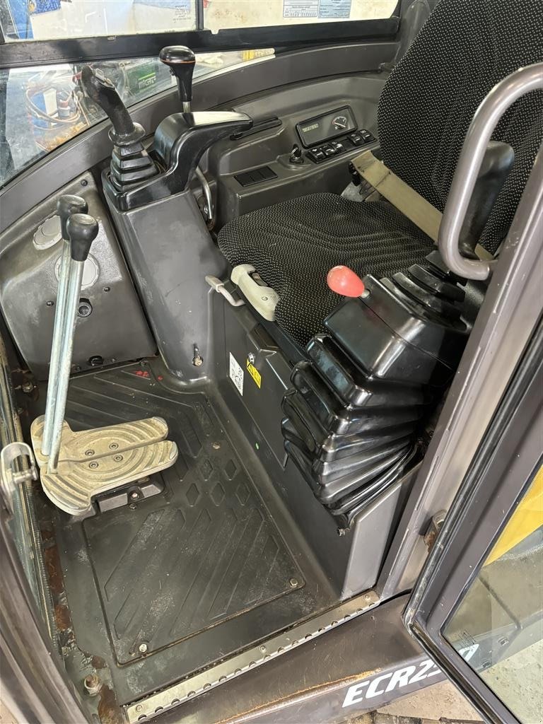 Bagger des Typs Volvo ECR25D Uden bagende kraftfuld maskine, Gebrauchtmaschine in Horsens (Bild 6)