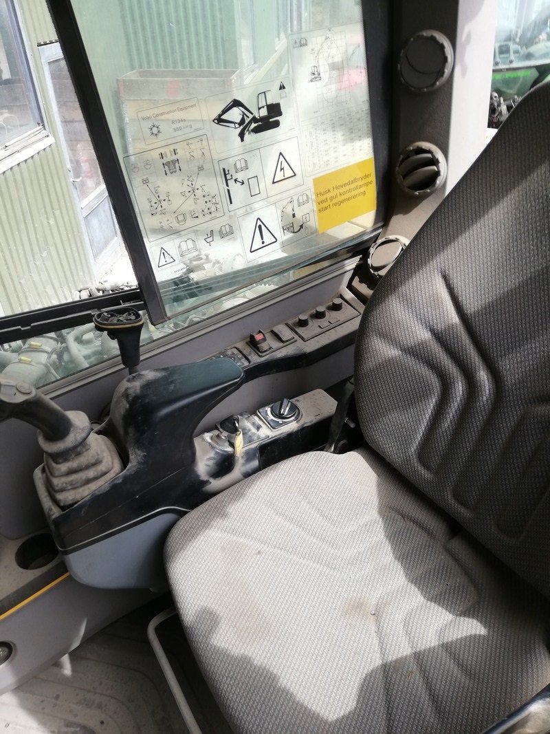 Bagger of the type Volvo ECR88 D, Gebrauchtmaschine in Viborg (Picture 8)