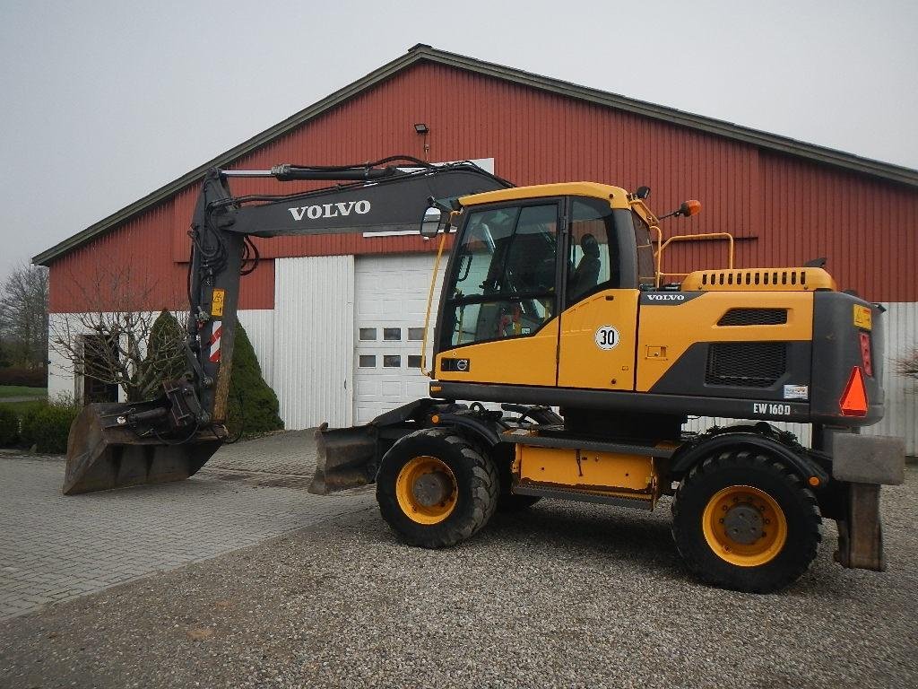 Bagger типа Volvo EW160 D, Gebrauchtmaschine в Aabenraa (Фотография 8)