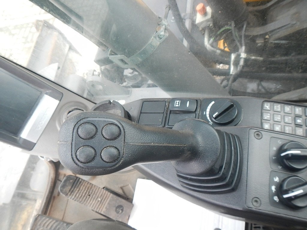 Bagger типа Volvo EW160 D, Gebrauchtmaschine в Aabenraa (Фотография 23)