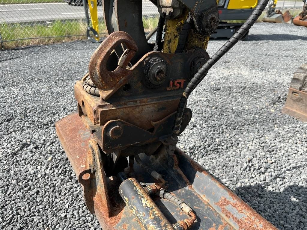 Bagger of the type Wacker Neuson ET 20, Gebrauchtmaschine in Vojens (Picture 9)