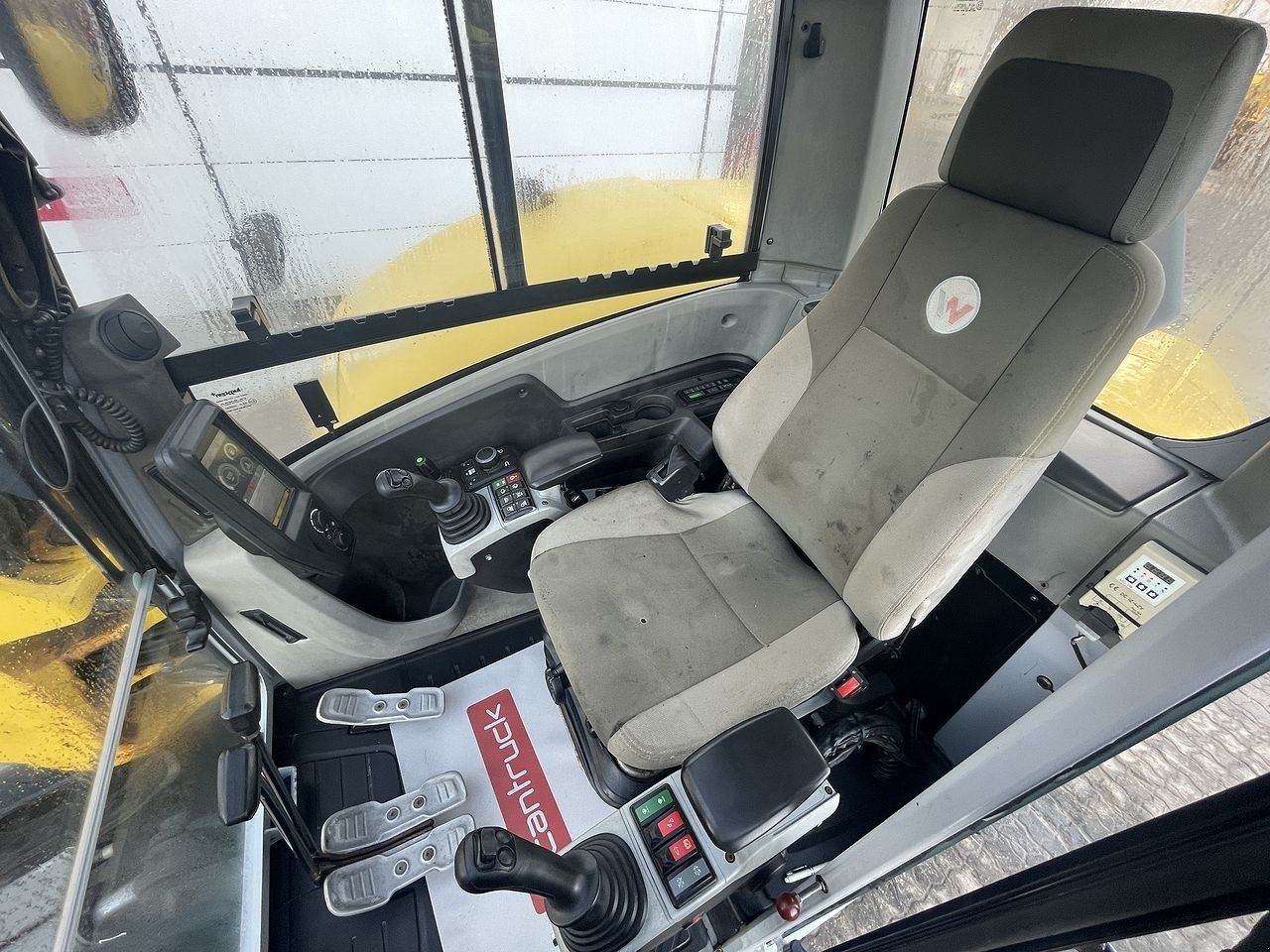 Bagger du type Wacker Neuson ET145, Gebrauchtmaschine en Skive (Photo 3)