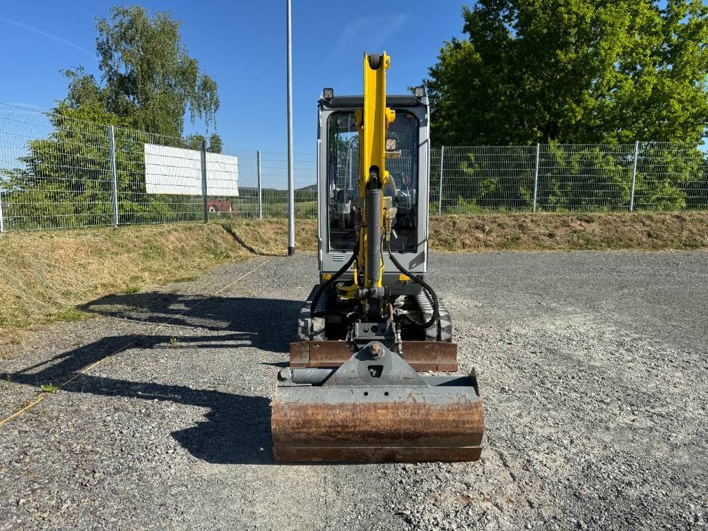 Bagger от тип Wacker Neuson ET18, Gebrauchtmaschine в Neudrossenfeld (Снимка 3)