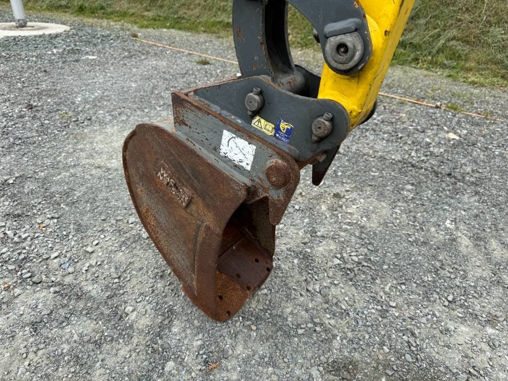 Bagger du type Wacker Neuson ET18, Gebrauchtmaschine en Neudrossenfeld (Photo 12)