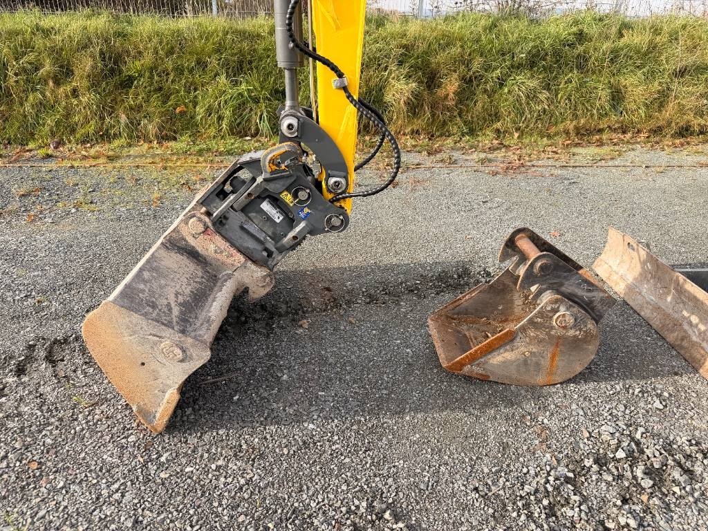 Bagger типа Wacker Neuson ET20, Gebrauchtmaschine в Neudrossenfeld (Фотография 12)