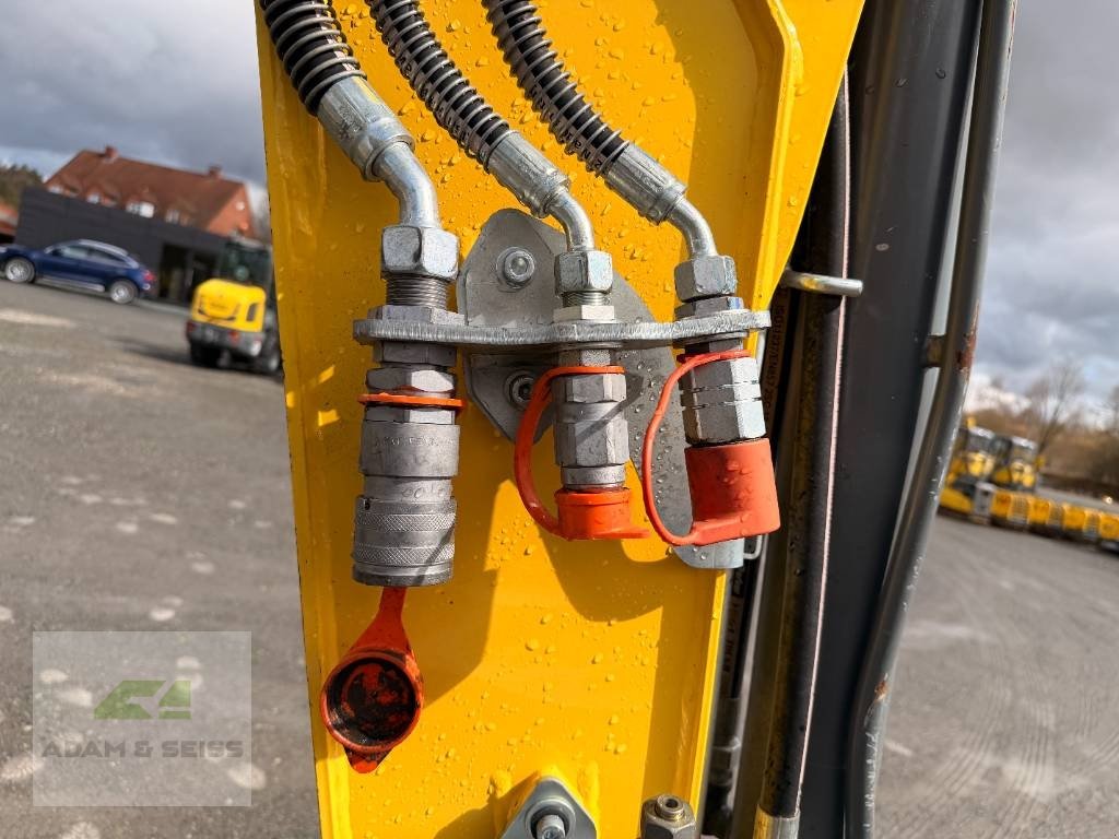 Bagger du type Wacker Neuson ET65, Gebrauchtmaschine en Neudrossenfeld (Photo 11)