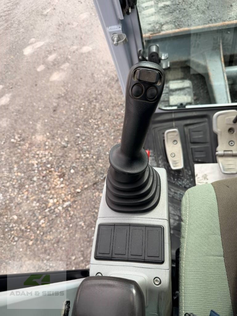 Bagger du type Wacker Neuson ET65, Gebrauchtmaschine en Neudrossenfeld (Photo 24)