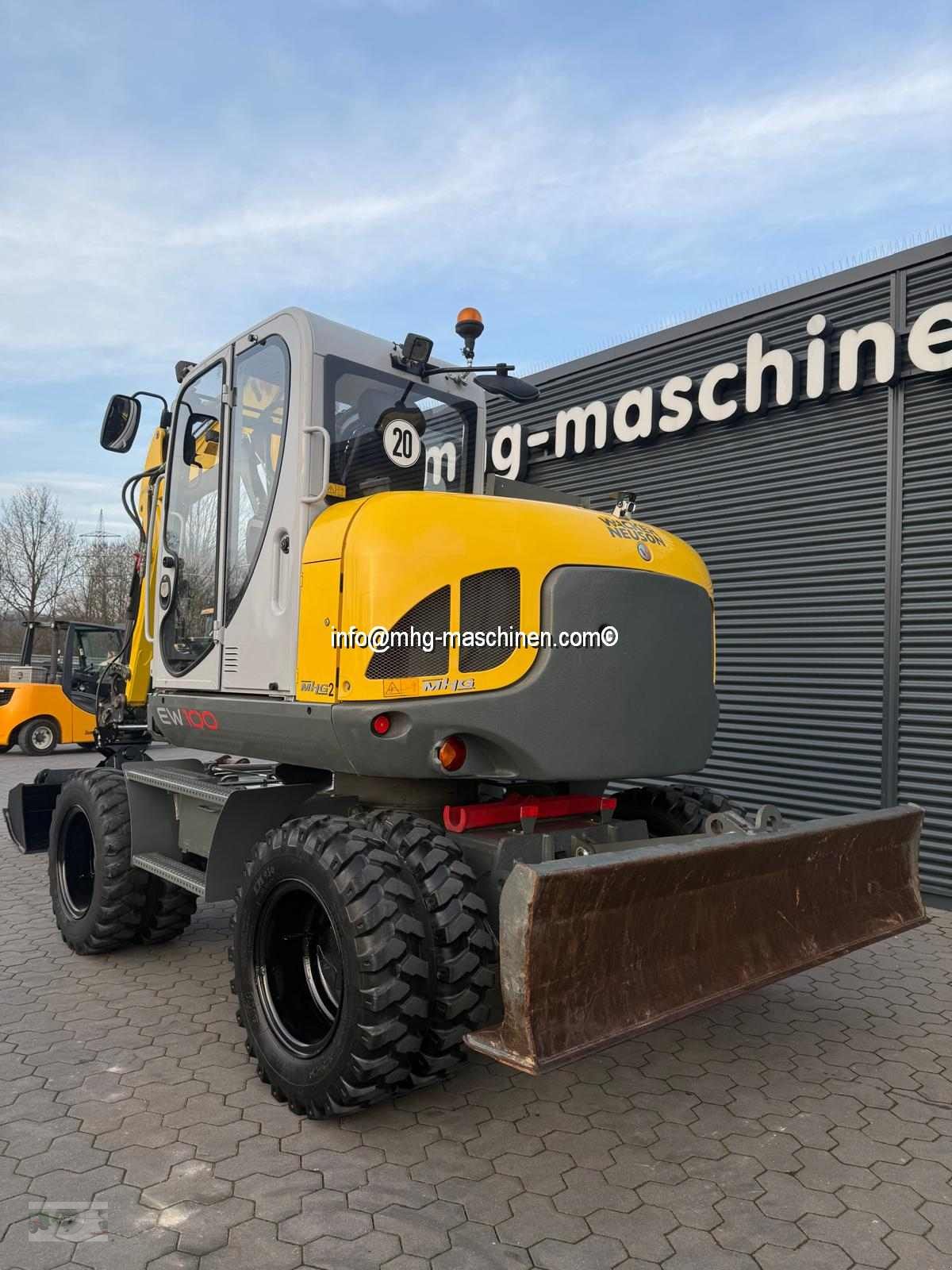 Bagger от тип Wacker Neuson EW100 BJ 2018, Klima, 1.Hd., Gebrauchtmaschine в Gescher (Снимка 3)