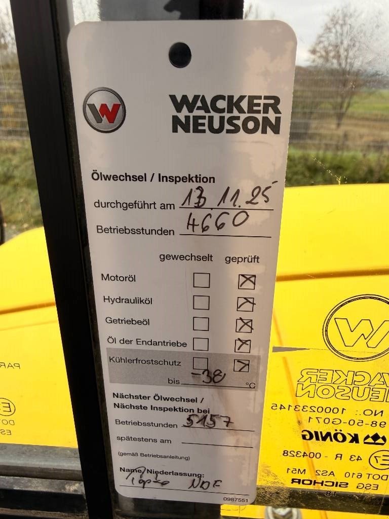 Bagger tip Wacker Neuson EW100, Gebrauchtmaschine in Neudrossenfeld (Poză 21)
