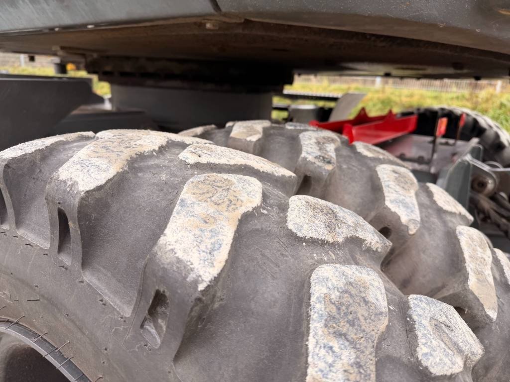 Bagger tip Wacker Neuson EW100, Gebrauchtmaschine in Neudrossenfeld (Poză 17)