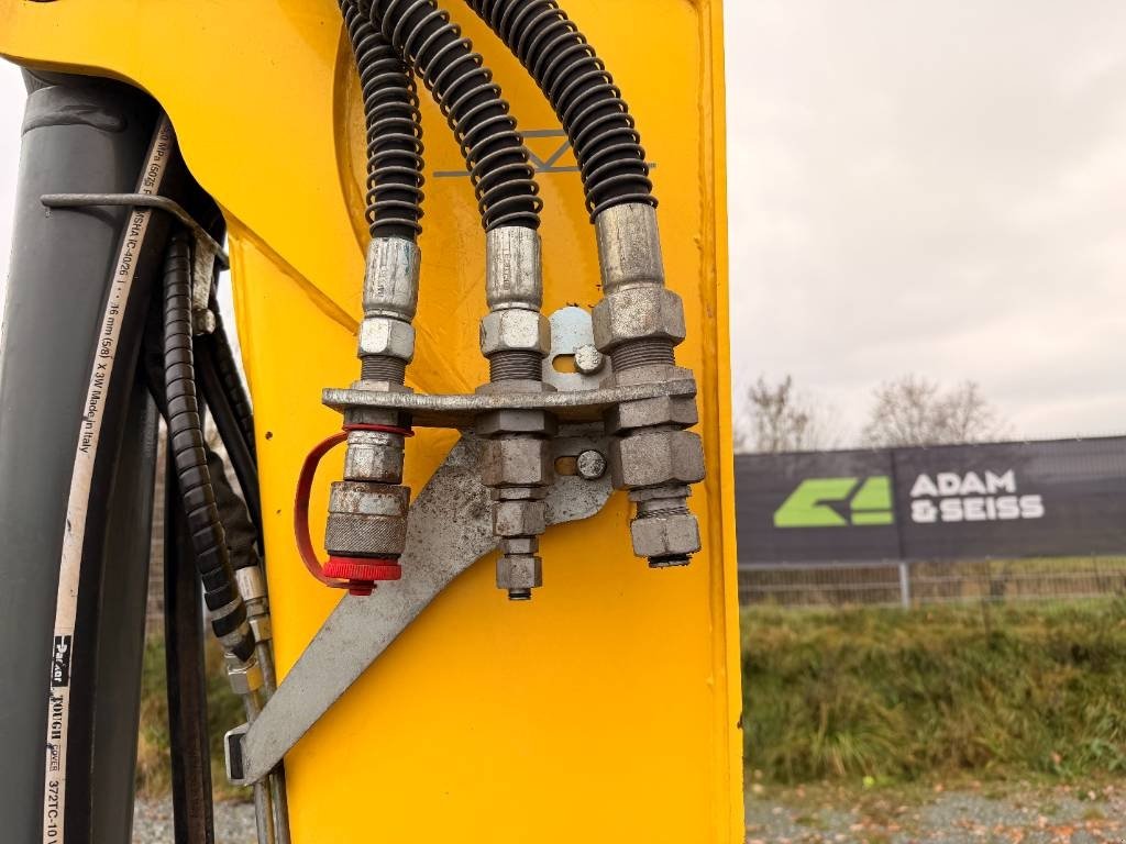 Bagger tip Wacker Neuson EW100, Gebrauchtmaschine in Neudrossenfeld (Poză 10)