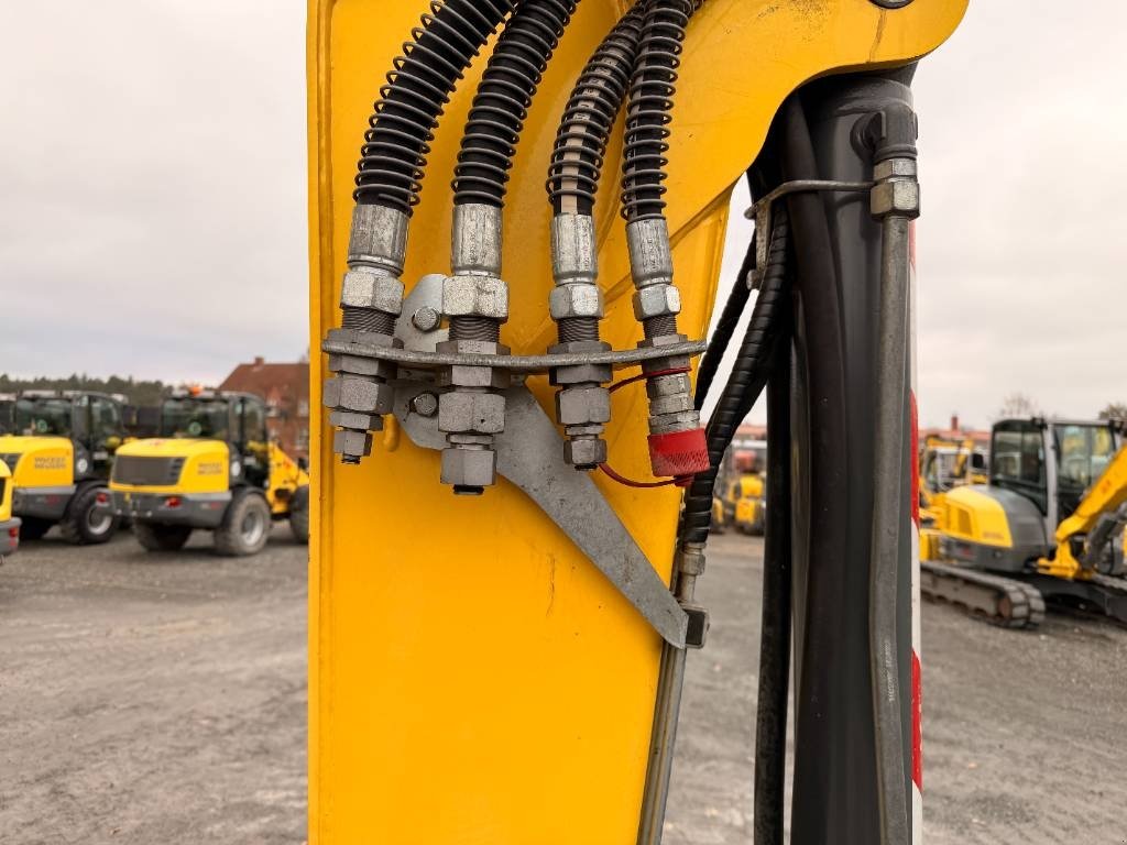Bagger tip Wacker Neuson EW100, Gebrauchtmaschine in Neudrossenfeld (Poză 11)