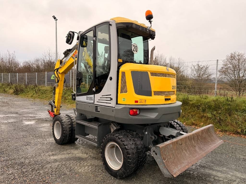 Bagger tip Wacker Neuson EW65, Gebrauchtmaschine in Neudrossenfeld (Poză 9)