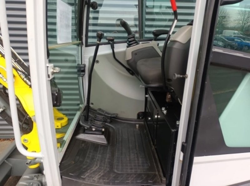 Bagger of the type Wacker Neuson ez26, Gebrauchtmaschine in Fårevejle (Picture 8)