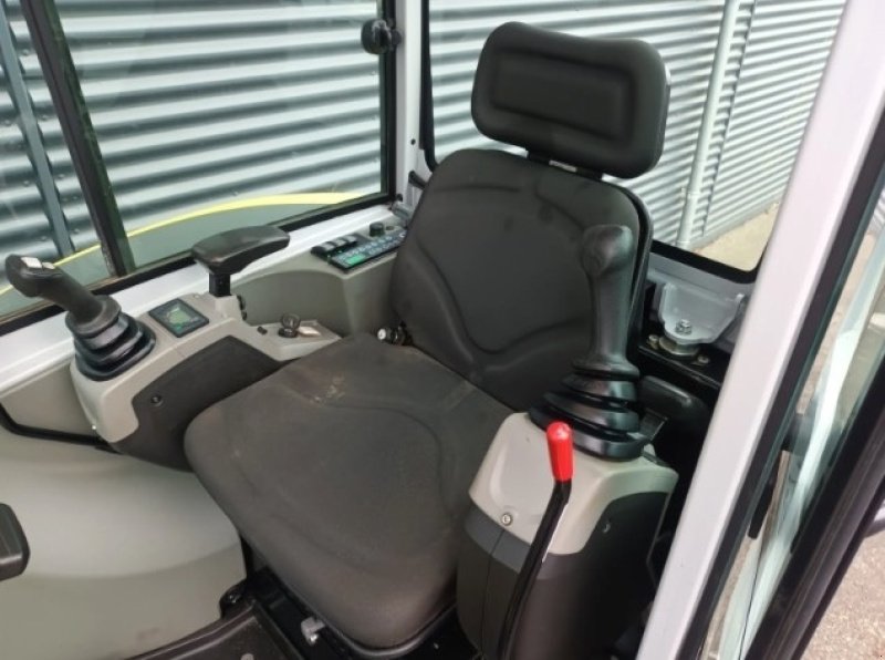 Bagger of the type Wacker Neuson ez26, Gebrauchtmaschine in Fårevejle (Picture 7)