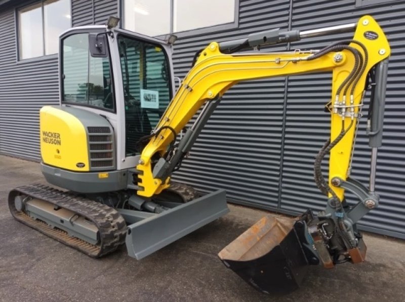 Bagger of the type Wacker Neuson ez26, Gebrauchtmaschine in Fårevejle (Picture 1)