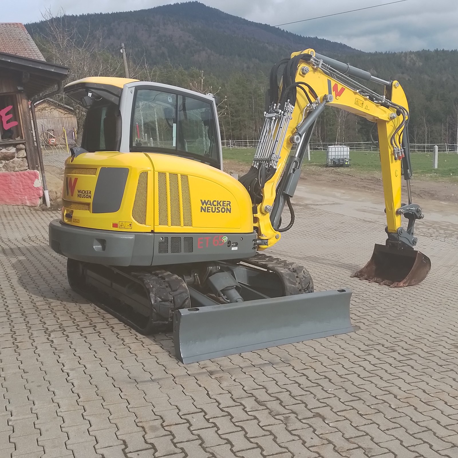 Bagger of the type Wacker Neuson Wacker Neuson, Bagger, Kompaktbagger, Raupenbagger, ET65, Gebrauchtmaschine in Bad Kötzting (Picture 9)