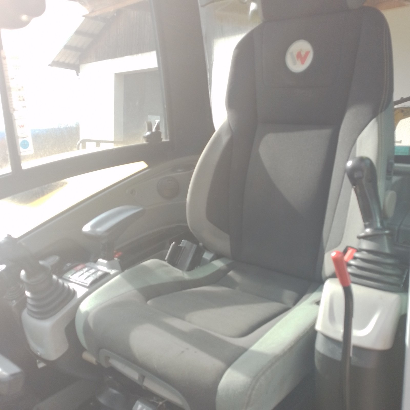 Bagger of the type Wacker Neuson Wacker Neuson, Bagger, Kompaktbagger, Raupenbagger, ET65, Gebrauchtmaschine in Bad Kötzting (Picture 12)