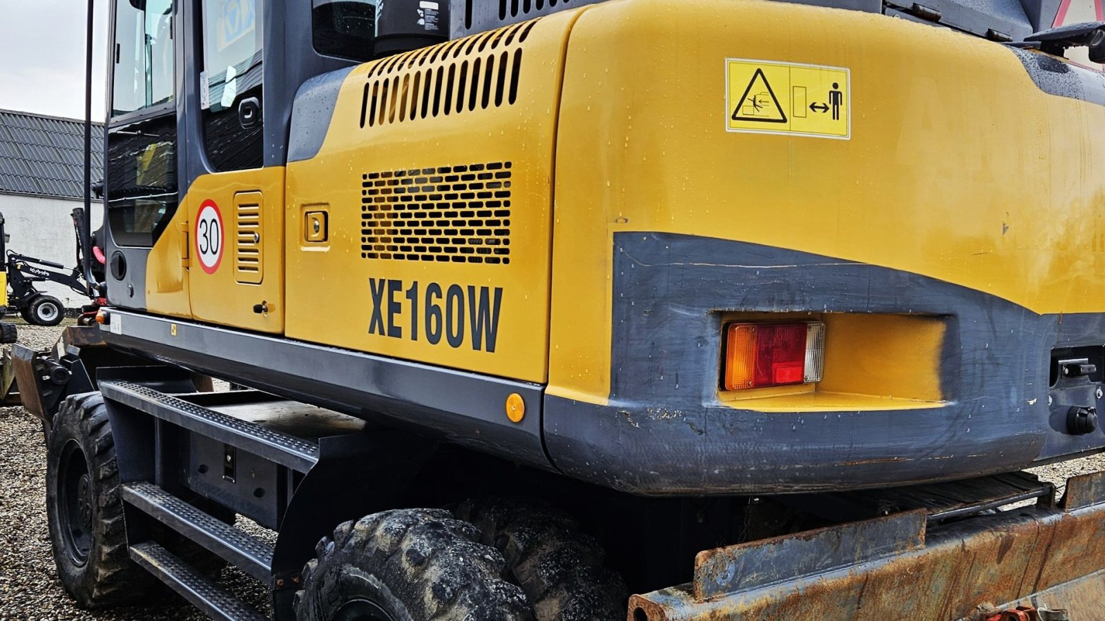 Bagger Türe ait XCMG XE160W / rotortilt / meget udstyr / 3500 timer, Gebrauchtmaschine içinde Arden (resim 5)