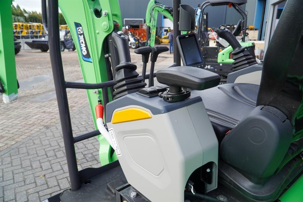 Bagger of the type XCMG Xe19e 100% elektrisk, Gebrauchtmaschine in Rødekro (Picture 11)