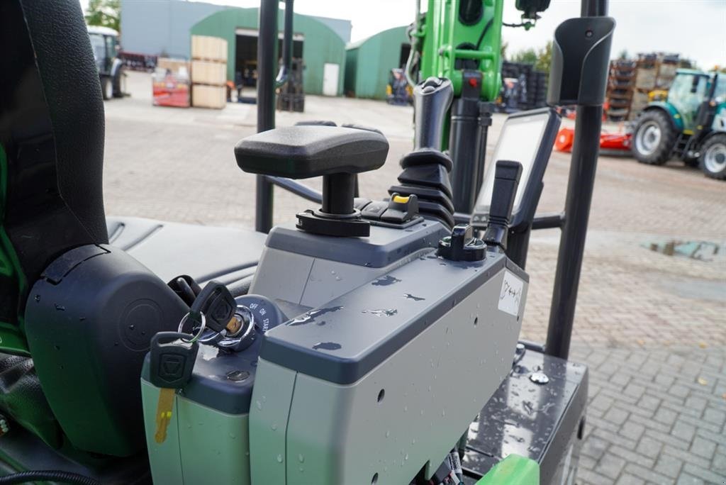 Bagger of the type XCMG Xe19e 100% elektrisk, Gebrauchtmaschine in Rødekro (Picture 10)