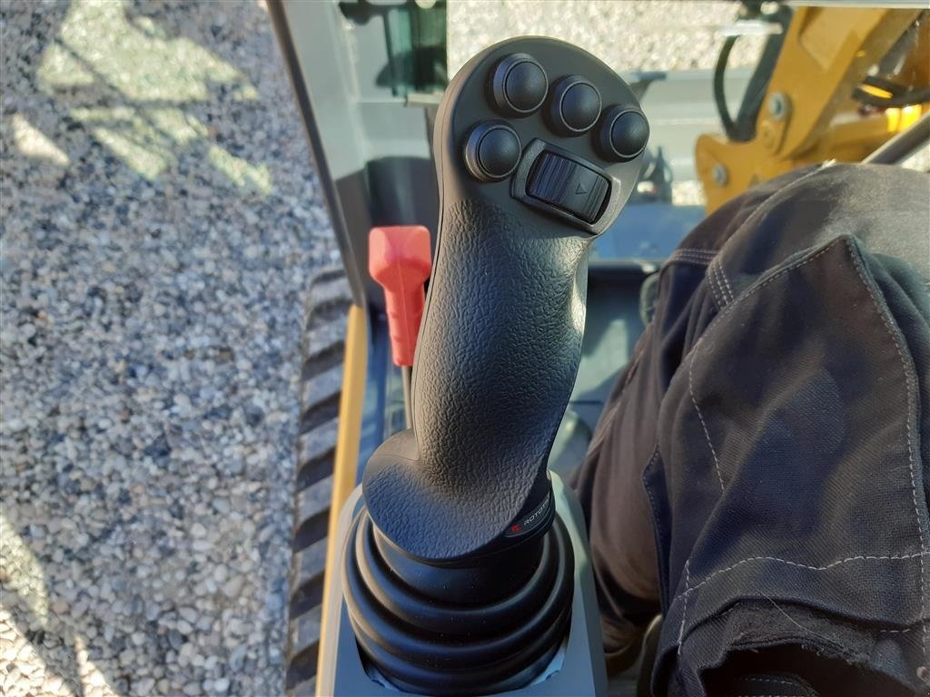 Bagger of the type XCMG xe27e  med rototilt, Gebrauchtmaschine in Rødekro (Picture 12)