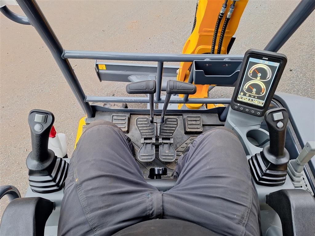 Bagger des Typs XCMG Xe27e U/KABINE, Gebrauchtmaschine in Rødekro (Bild 10)