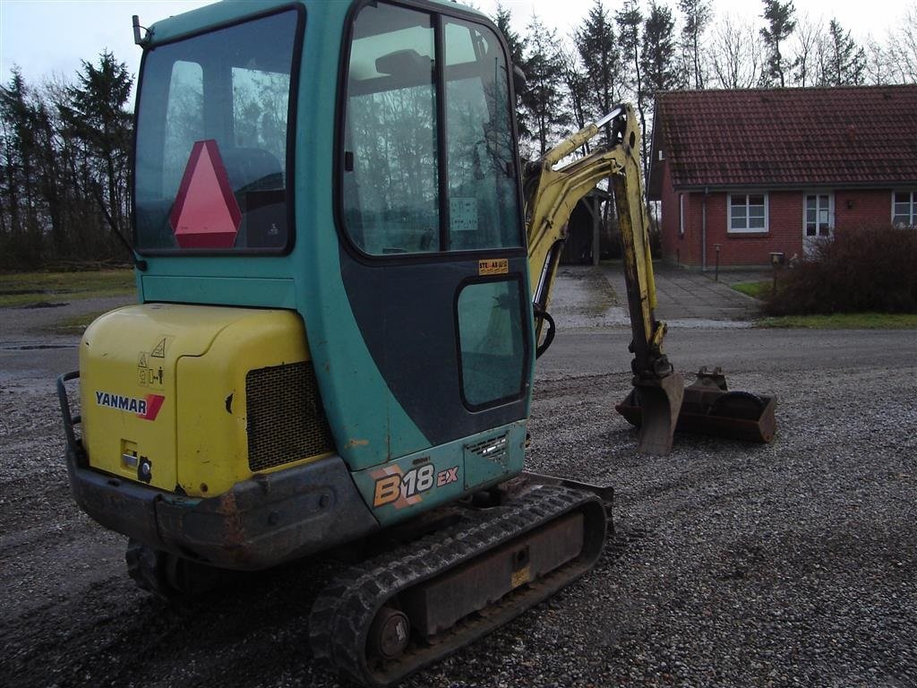 Bagger des Typs Yanmar B18 EX, Gebrauchtmaschine in Ejstrupholm (Bild 2)