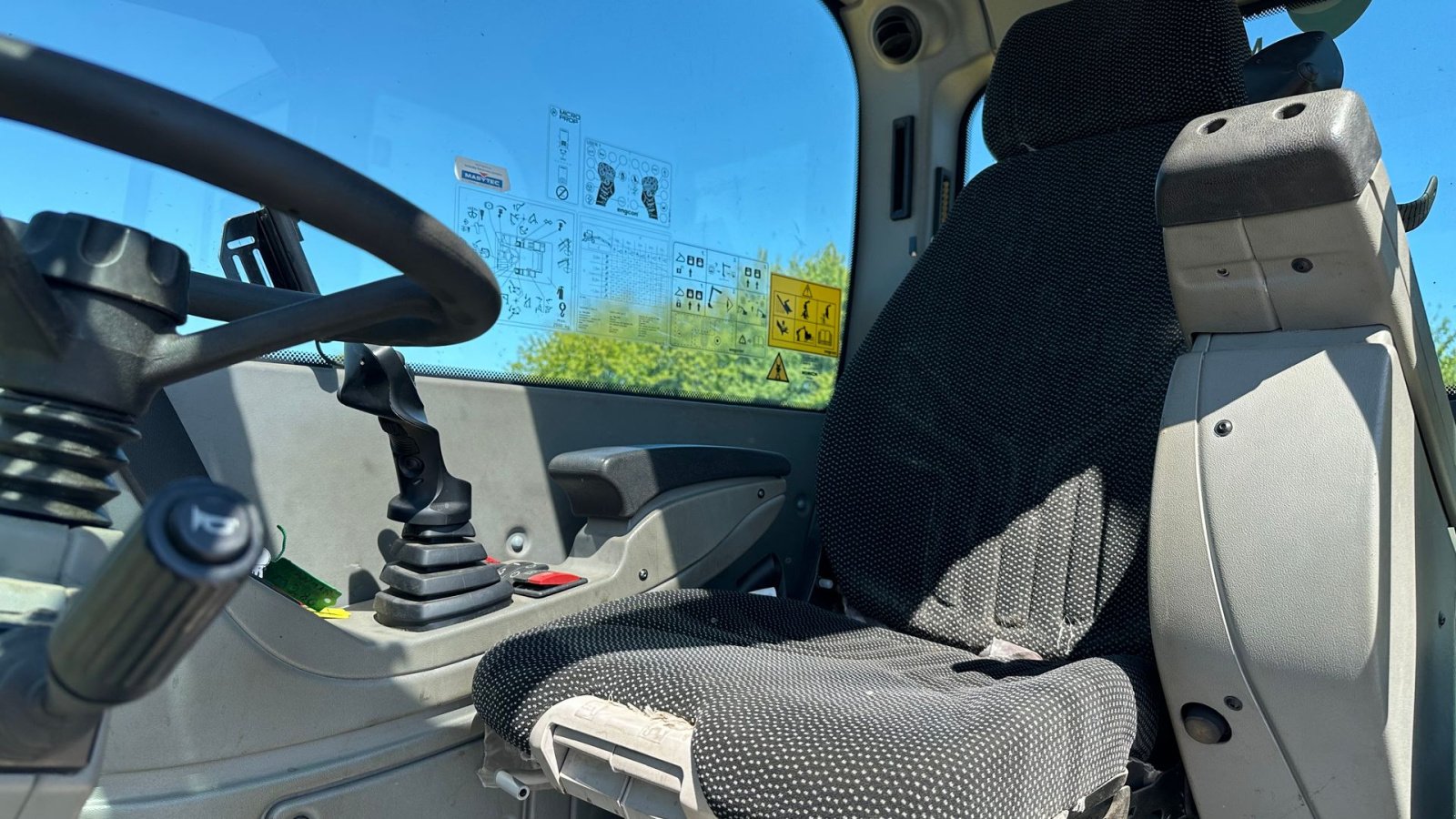 Bagger of the type Yanmar B95W med EC209, Gebrauchtmaschine in Slagelse (Picture 12)