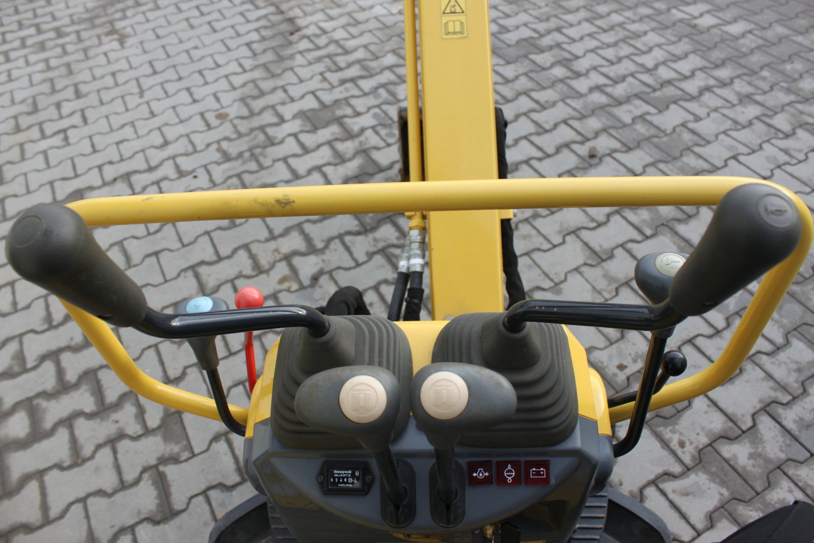 Bagger of the type Yanmar SV 08, Gebrauchtmaschine in Nittenau (Picture 4)