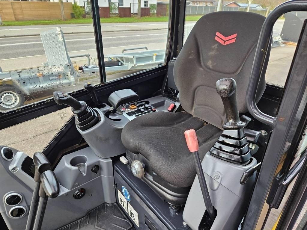 Bagger типа Yanmar SV 19 VT, Gebrauchtmaschine в Fårevejle (Фотография 7)