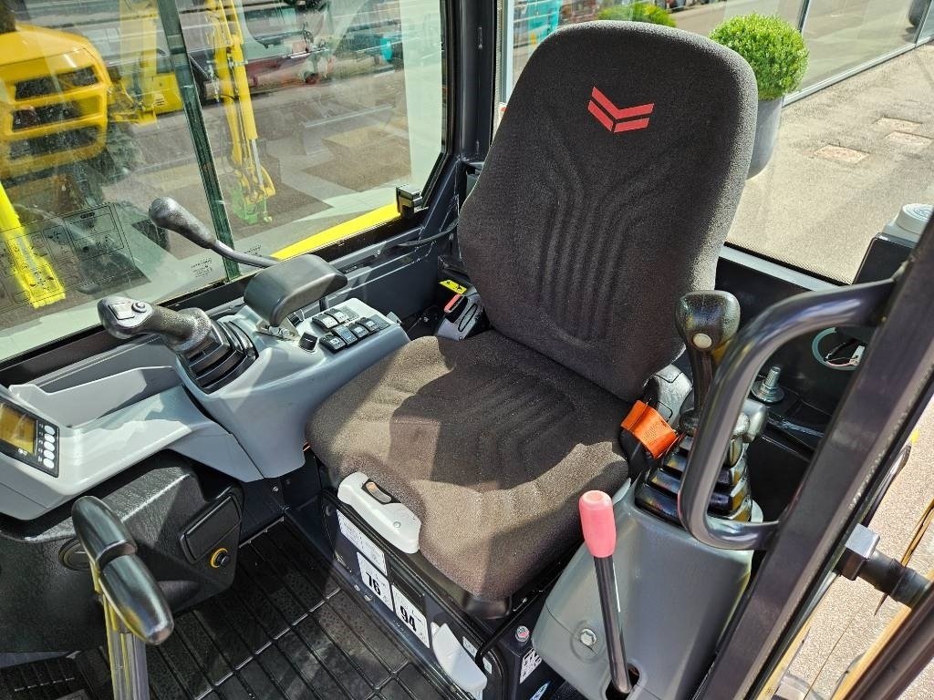 Bagger of the type Yanmar SV 26, Gebrauchtmaschine in Fårevejle (Picture 7)