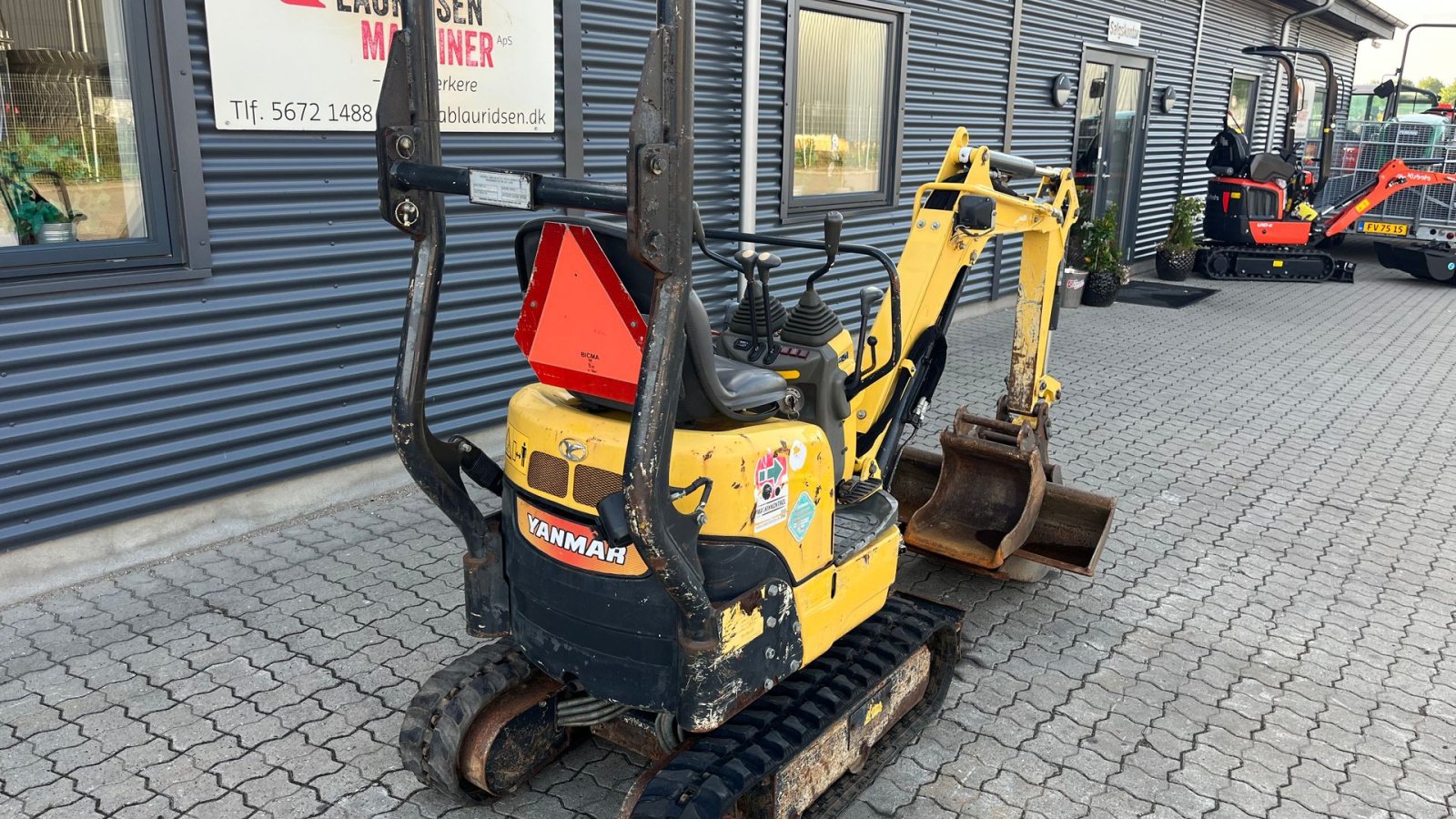 Bagger typu Yanmar SV08 Hurtig skifte og 3 skovle, Gebrauchtmaschine v Rønnede (Obrázek 16)