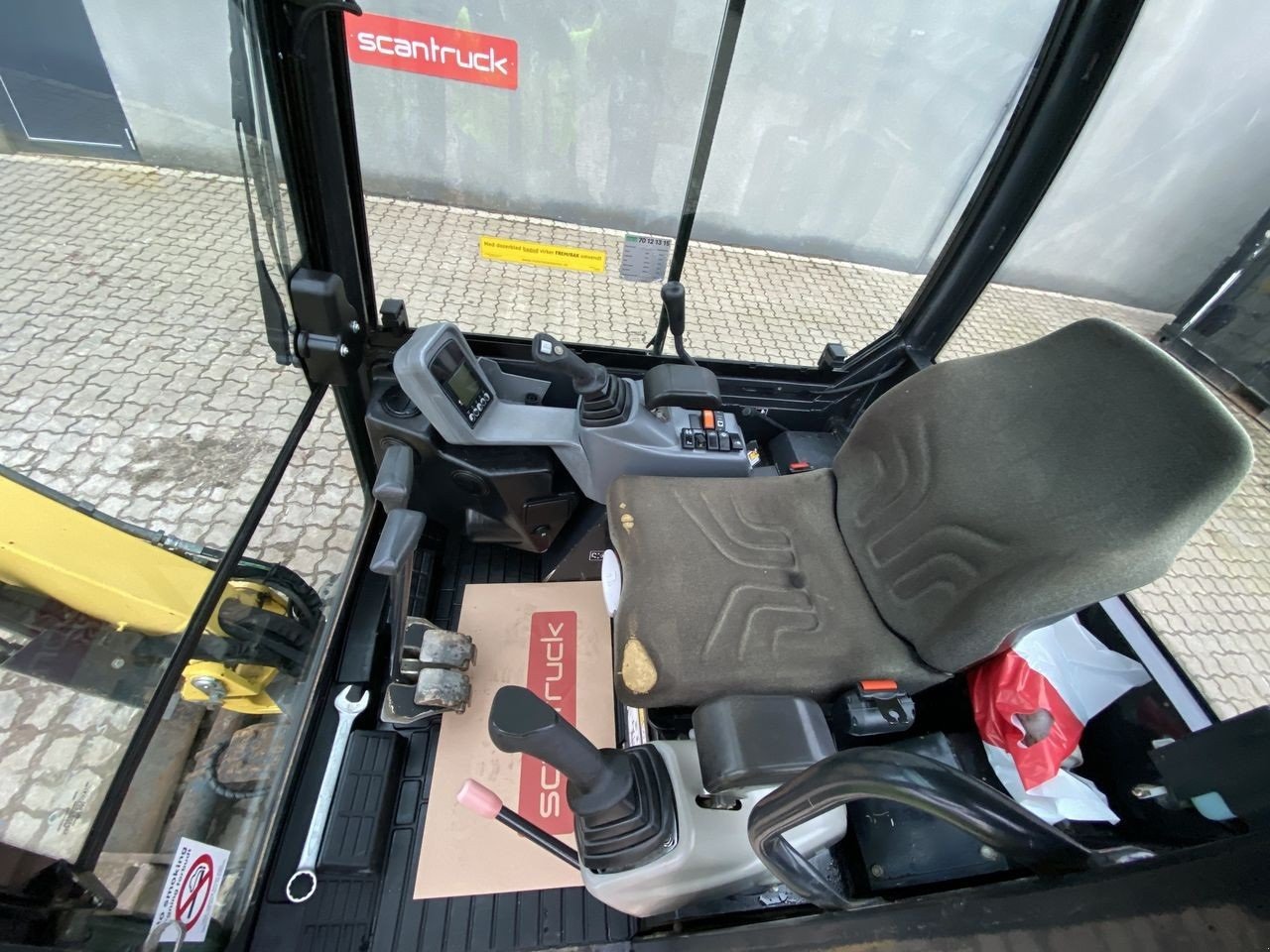 Bagger des Typs Yanmar SV18, Gebrauchtmaschine in Skive (Bild 3)