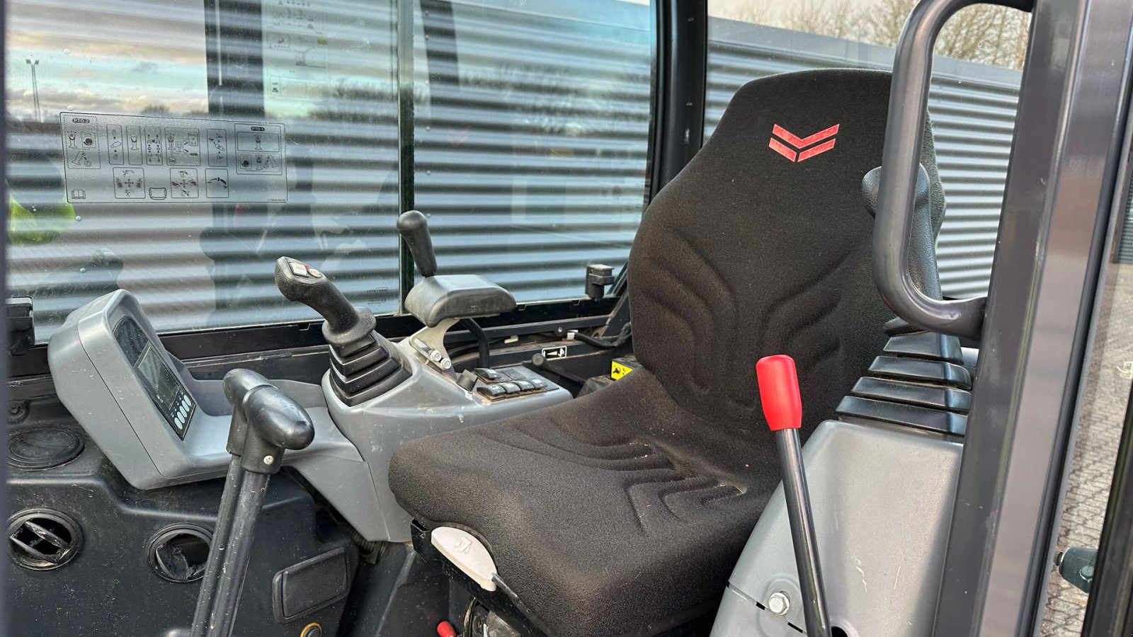 Bagger del tipo Yanmar SV22, Gebrauchtmaschine en Horsens (Imagen 7)