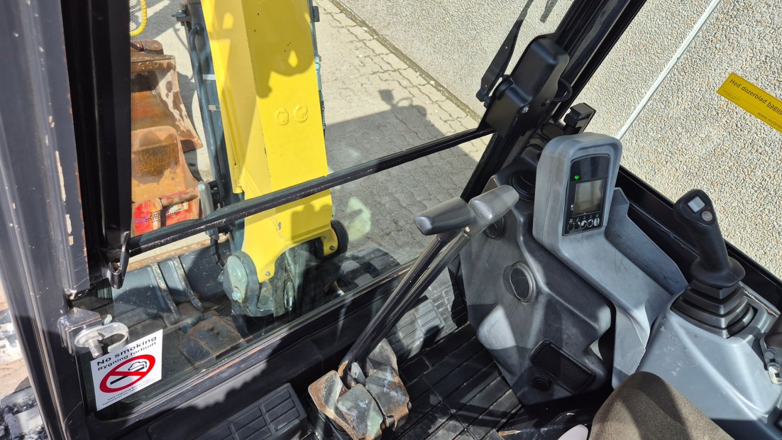 Bagger от тип Yanmar SV22, Gebrauchtmaschine в Randers (Снимка 16)