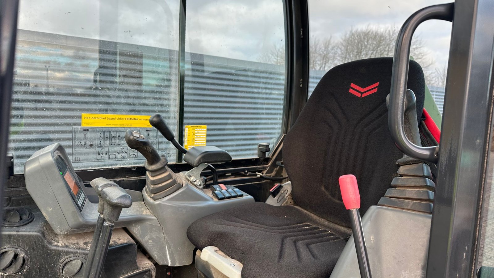 Bagger del tipo Yanmar SV26, Gebrauchtmaschine en Horsens (Imagen 7)