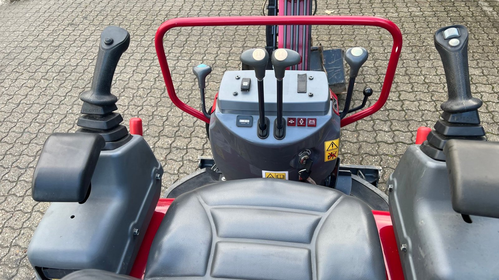 Bagger of the type Yanmar ViO 12, Gebrauchtmaschine in Slagelse (Picture 6)